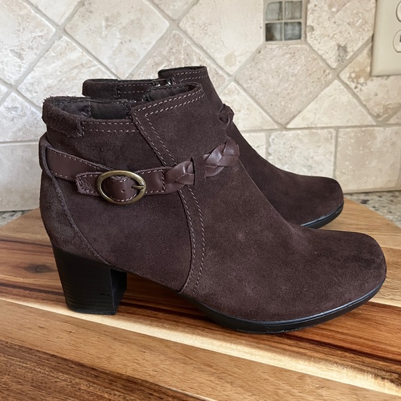 Clarks Caity Shoe in Chocolate main image 0